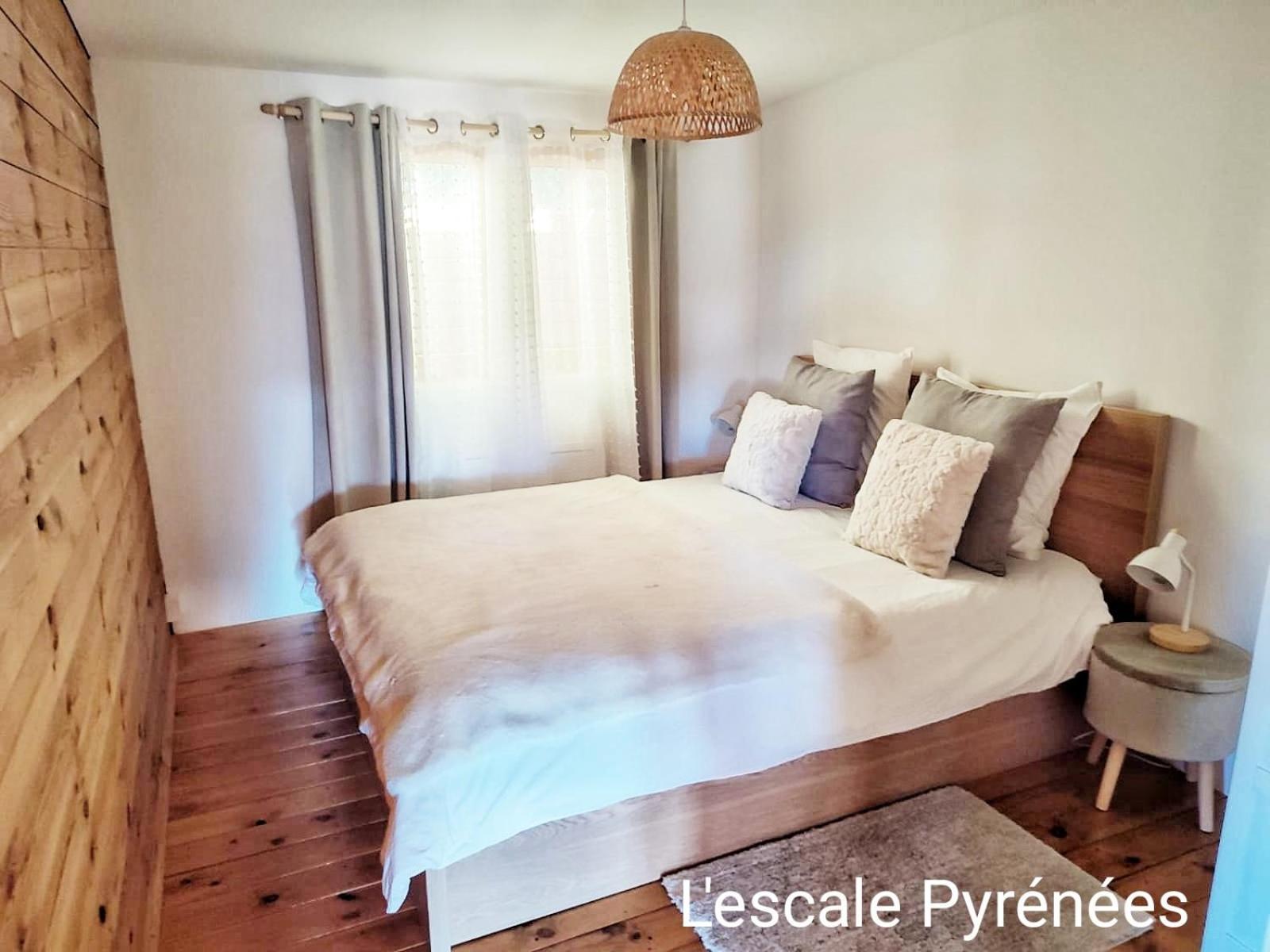 Le Chalet Jacuzzi Et Detente 4 Etoiles บาญเญอ-เดอ-บีกอร์ ภายนอก รูปภาพ